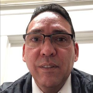 Meet your Posher, Luis